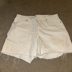 Old navy women’s jean shorts Sz 10